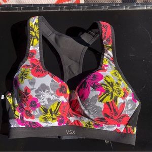 VSX Victoria’s Secret 32C Sports Bra Incredible Floral Padded Wired NWOT
